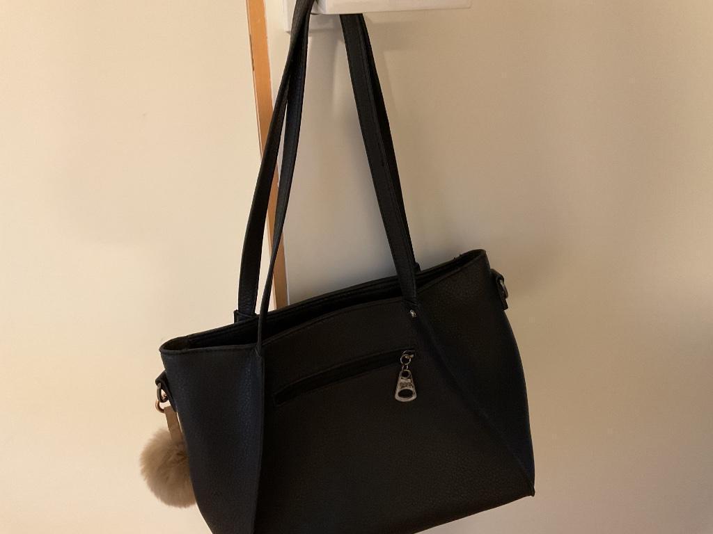 Handtas - shopper, Handtassen en Accessoires, Tassen | Damestassen, Ophalen of Verzenden, Zo goed als nieuw, Zwart, Shopper