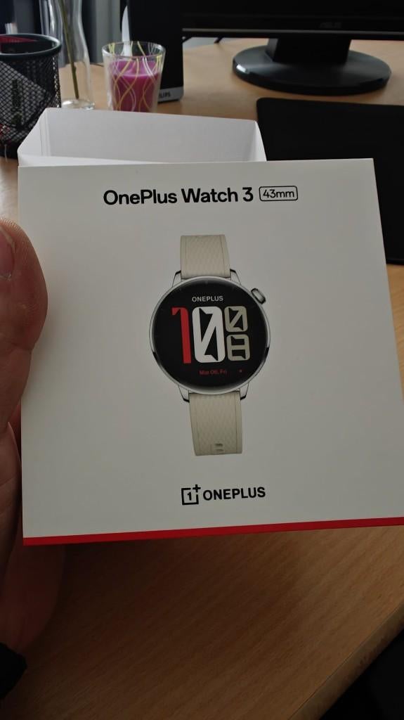 One plus watch 3 - 43 mm - Silver Steel, Neuf, Étanche, Enlèvement, One plus