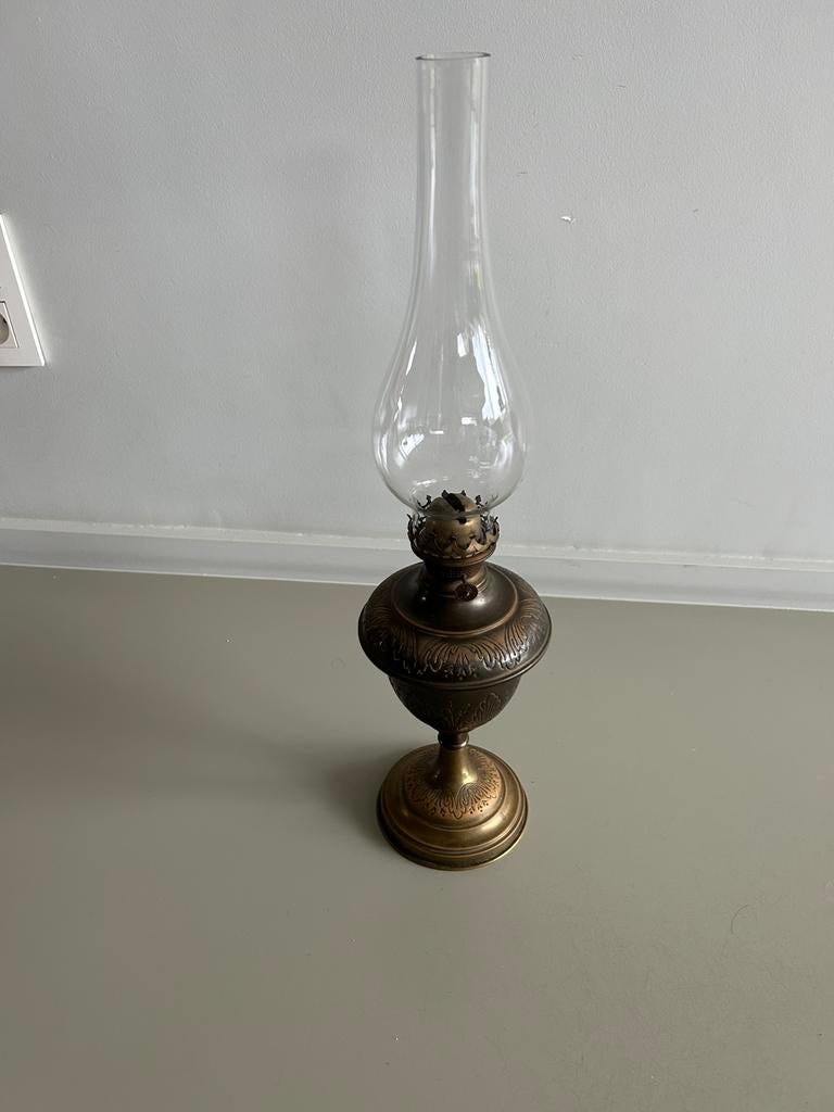 Olielamp, koperen voet., Antiquités & Art, Enlèvement