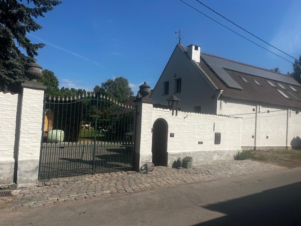 Smeedijzeren poort, Enlèvement