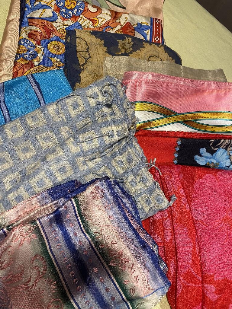 foulards en soie, Ralph Lauren ..., Enlèvement, Comme neuf, Écharpe