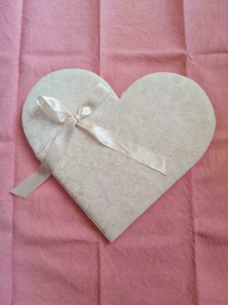 Cahier Coeur crème Photos Scrapbooking Bricolage Journal, Enlèvement ou Envoi, Neuf, Bricolage
