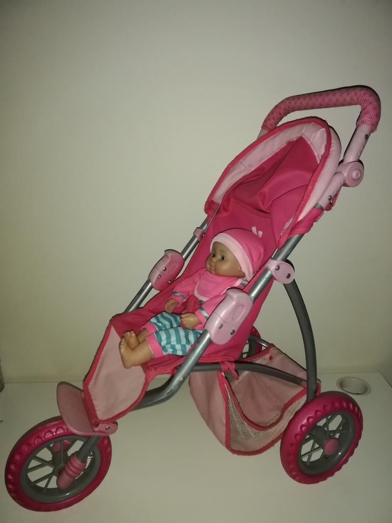 Buggy met pop die lacht/huilt, Enlèvement ou Envoi, Utilisé