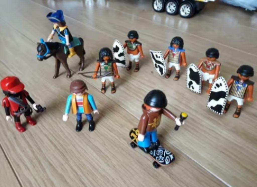 playmobil : 9 popjes, Kinderen en Baby's, Speelgoed | Playmobil, Ophalen of Verzenden, Zo goed als nieuw