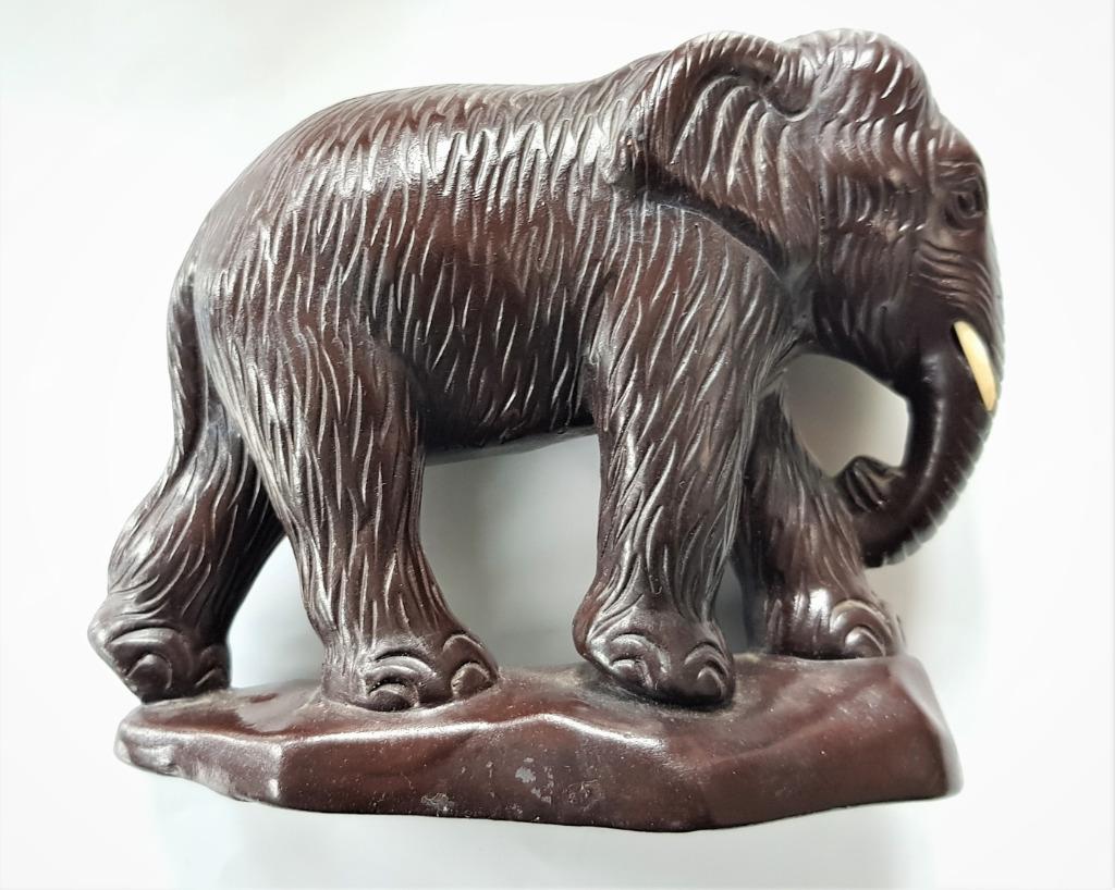 Oude terracotta olifant gesigneerd, Ophalen of Verzenden