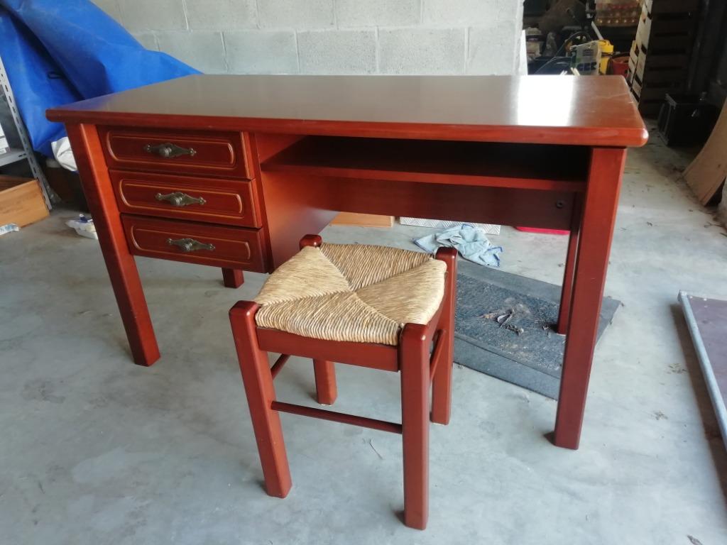 Bureau, Ophalen, Zo goed als nieuw