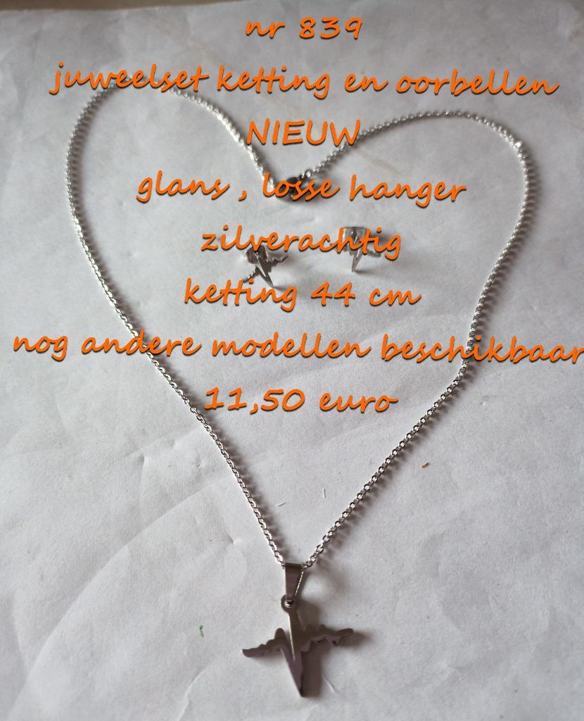 839. Parure de bijoux : collier et boucles d'oreilles, NEUF,, Neuf, Avec pendentif, Autres matériaux, Argent