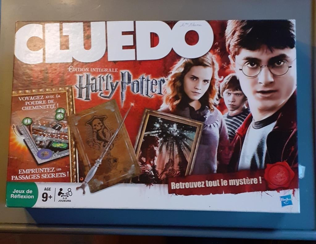 Jeu de société cluedo Harry potter, Ophalen of Verzenden, Gebruikt