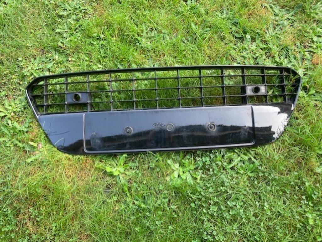 Grille Ford C Max 2009, Ophalen, Gebruikt, Ford, Bumper