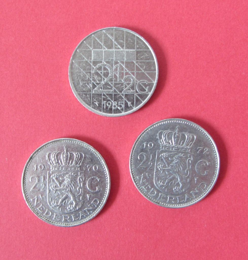 Rijksdaalder - Pays-Bas - 3 x millésimes différents, Enlèvement ou Envoi, Reine Juliana, 2½ florins, Monnaie en vrac
