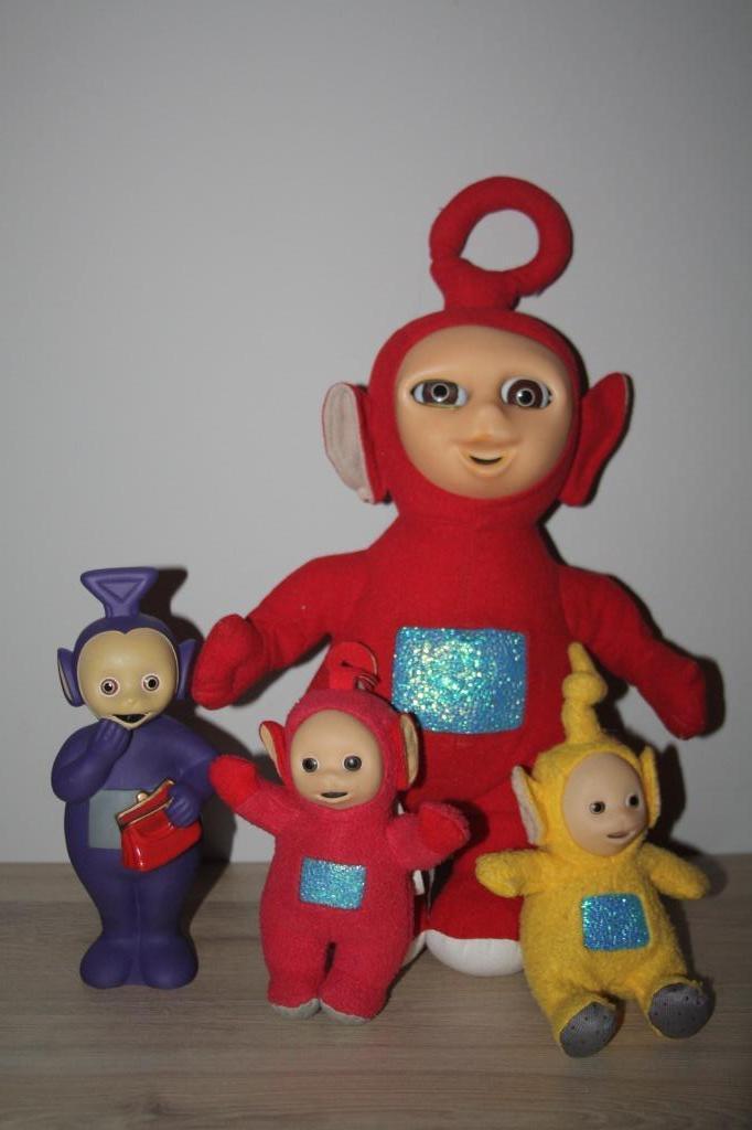 4 x Teletubbies , 1996 , knuffels en plastic popje ,, Ophalen of Verzenden, Gebruikt, Tv, Actiefiguur of Pop