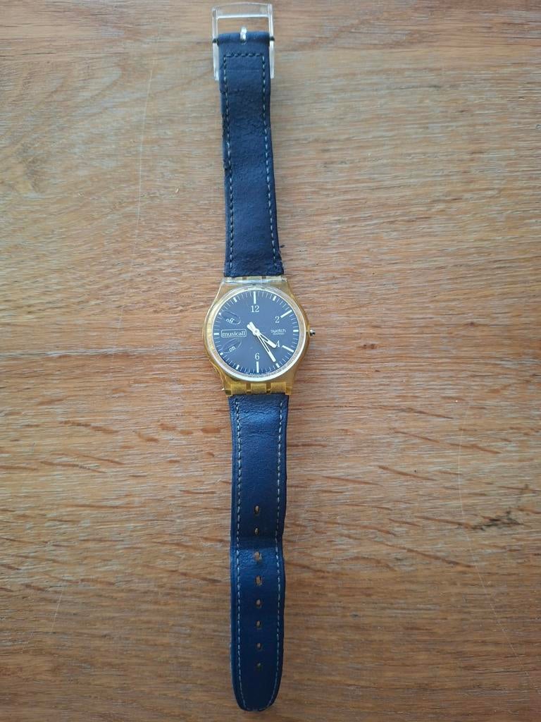 Swatch Slk117 Blauw vibratiehorloge, Handtassen en Accessoires, Horloges | Dames, Ophalen of Verzenden, Swatch