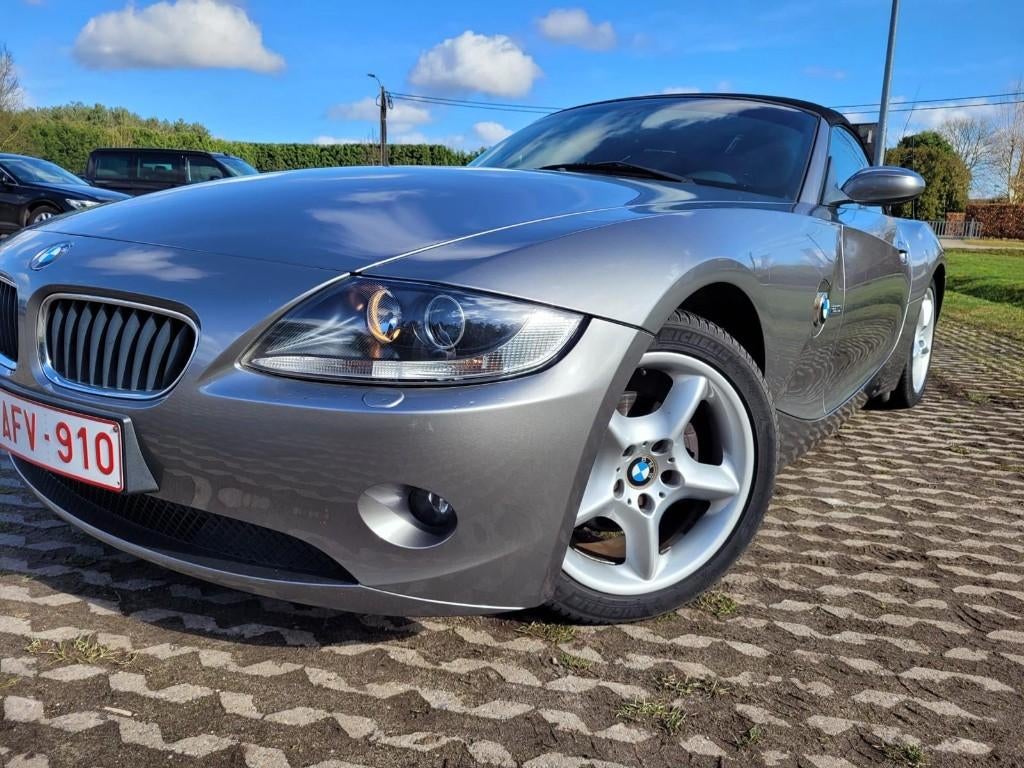 BMW z4, Auto's, BMW, Euro 5, Achterwielaandrijving, Zwart, 4 cilinders
