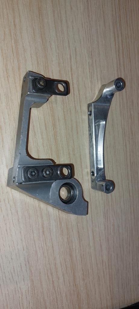 FG alu motor mount, Hobby en Vrije tijd, Ophalen of Verzenden, Zo goed als nieuw