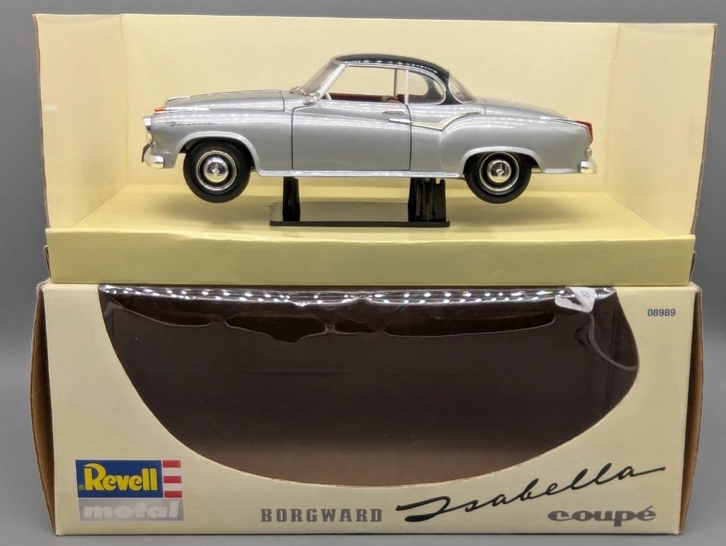 1:18 Revell 08989 Borgward Isabella Coupe silver, Enlèvement ou Envoi, Comme neuf, Voiture, Revell