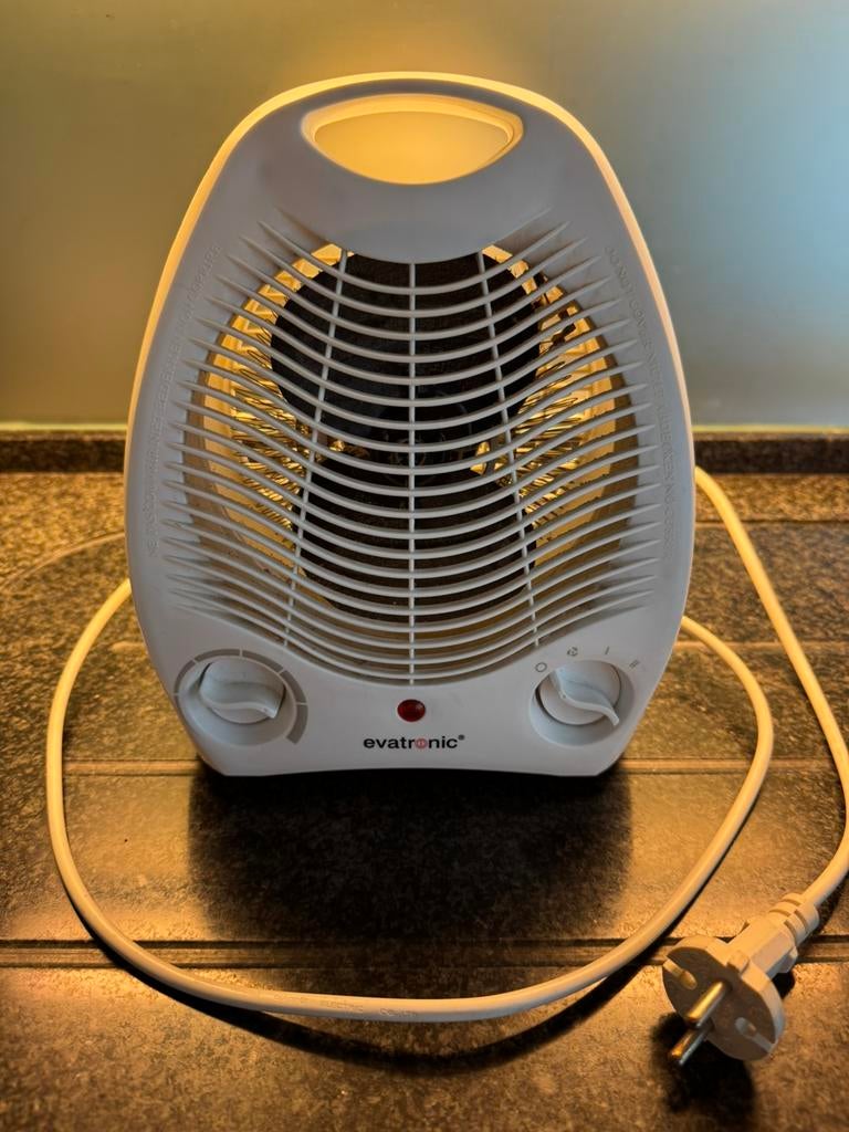 Radiateur soufflant Evatronic, Electroménager, Ventilateurs, Comme neuf, Ventilateur de table, Enlèvement ou Envoi
