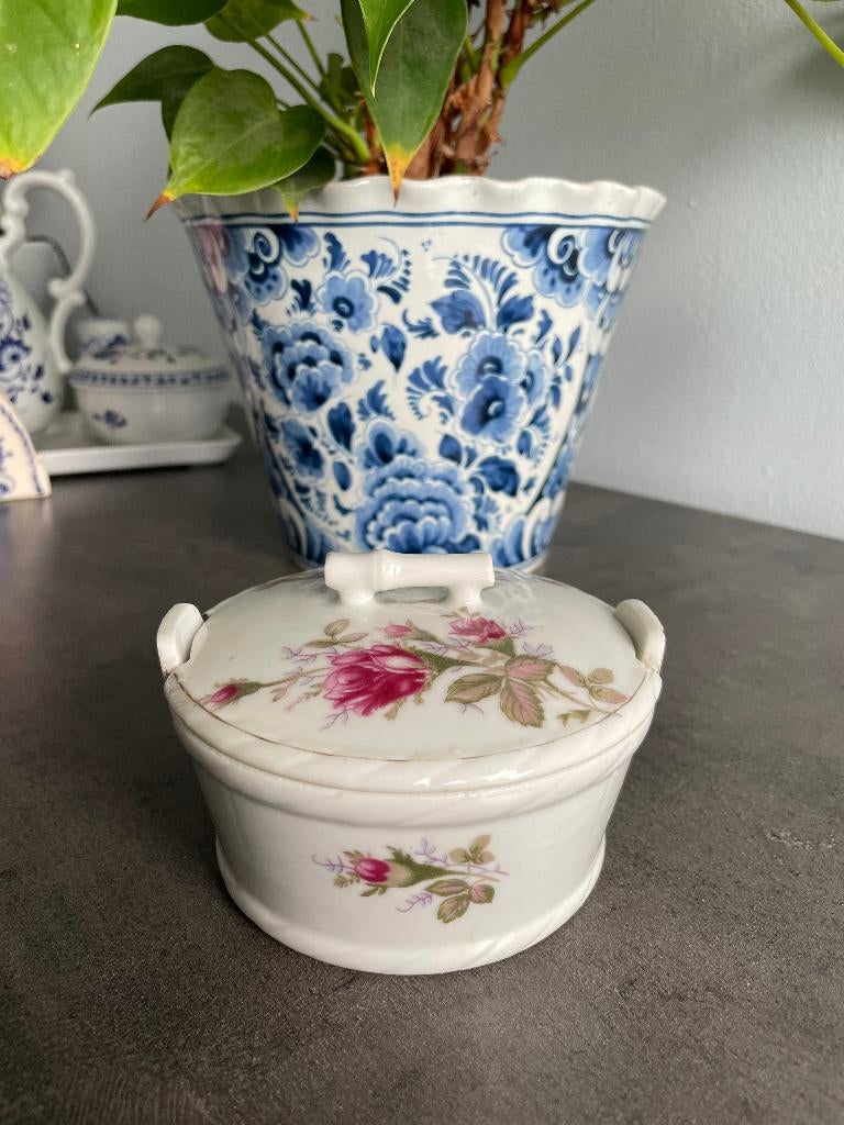 Vintage porseleinen jampotje of botervloot, Ophalen