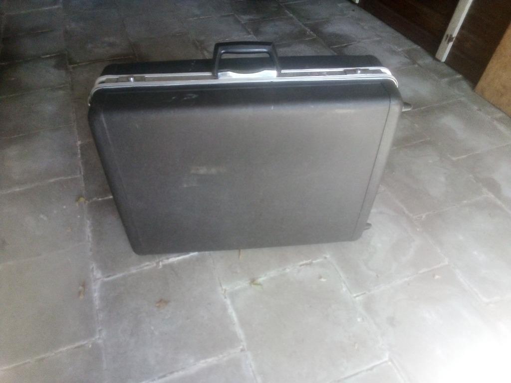 vintage valies, Handtassen en Accessoires, Koffers, Hard kunststof, 45 tot 55 cm, Zo goed als nieuw, Wieltjes