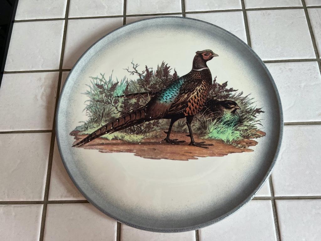 Plat rond à volaille en céramique italienne., Neuf, Enlèvement ou Envoi, Céramique, Autres types