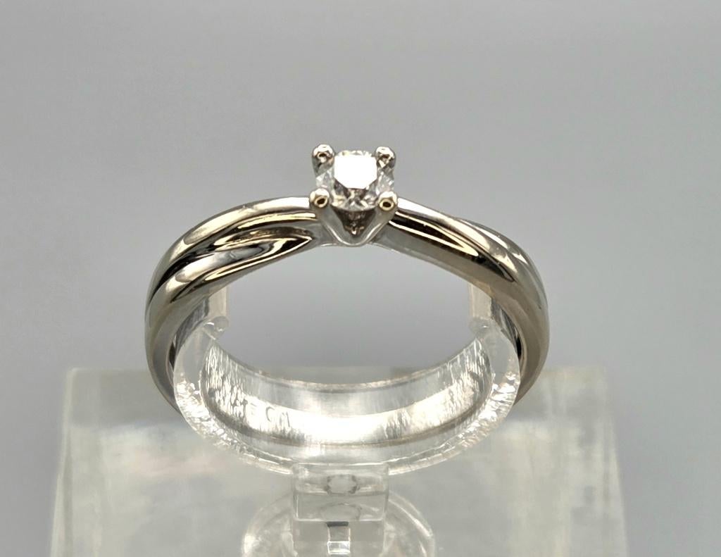 Bague design vintage en or blanc avec diamant. 2025/876., Or, Plus petit que 17, Comme neuf, Or