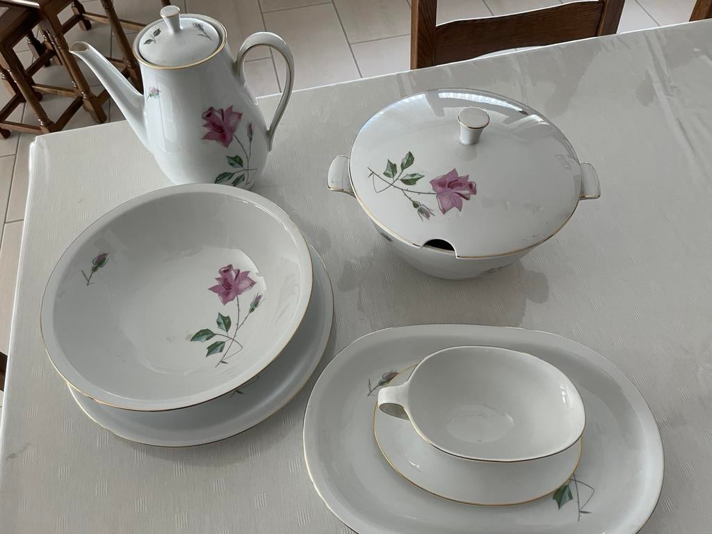 Vaisselle ancienne et vintage, Enlèvement