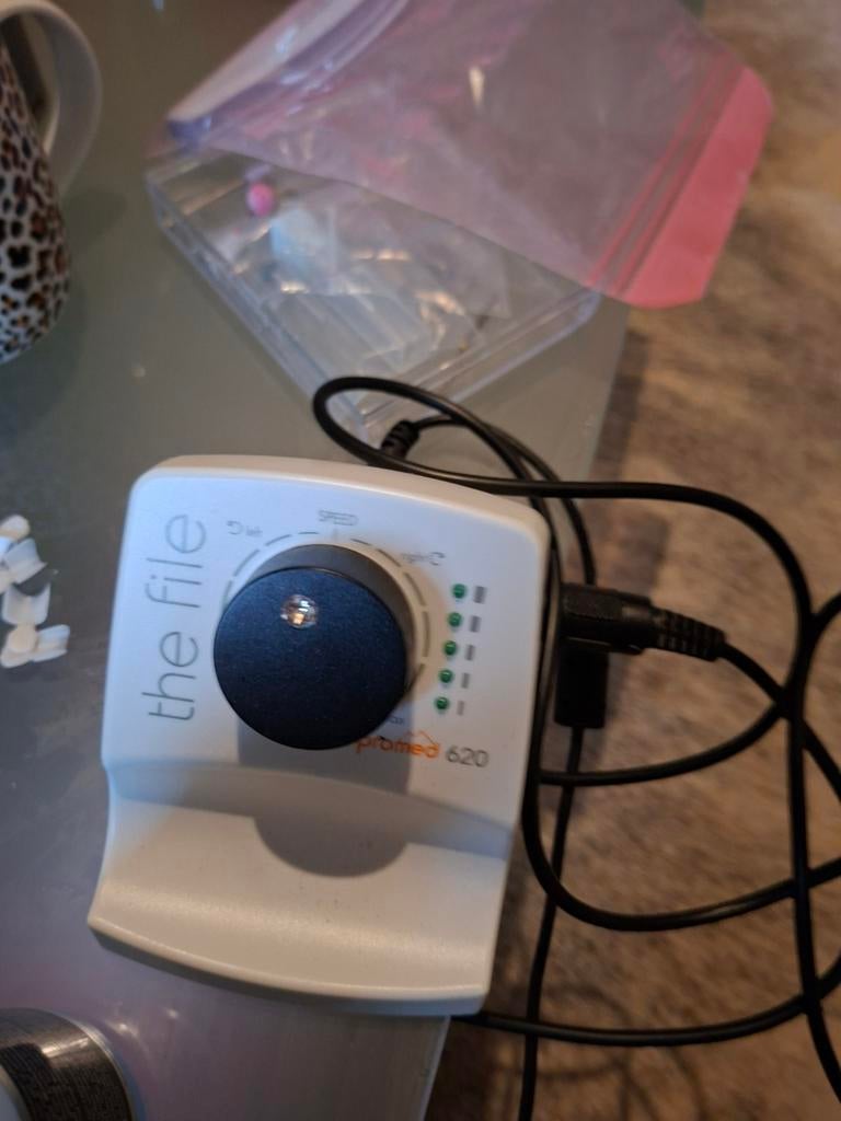 NIEUWE VOLLEDIGE STARTERSPAKKET VOOR  NAGELSTYLISTE