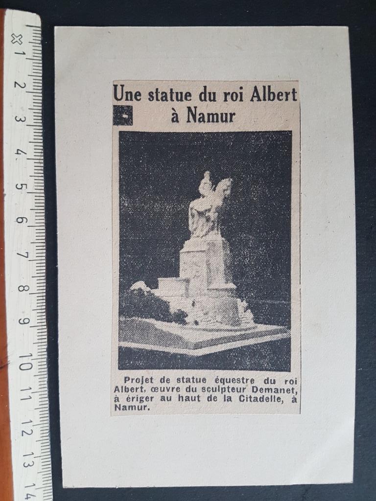 Knipsel op postkaart: Namur Citadelle Statue Roi Albert, Verzenden, Landmacht, Foto of Poster
