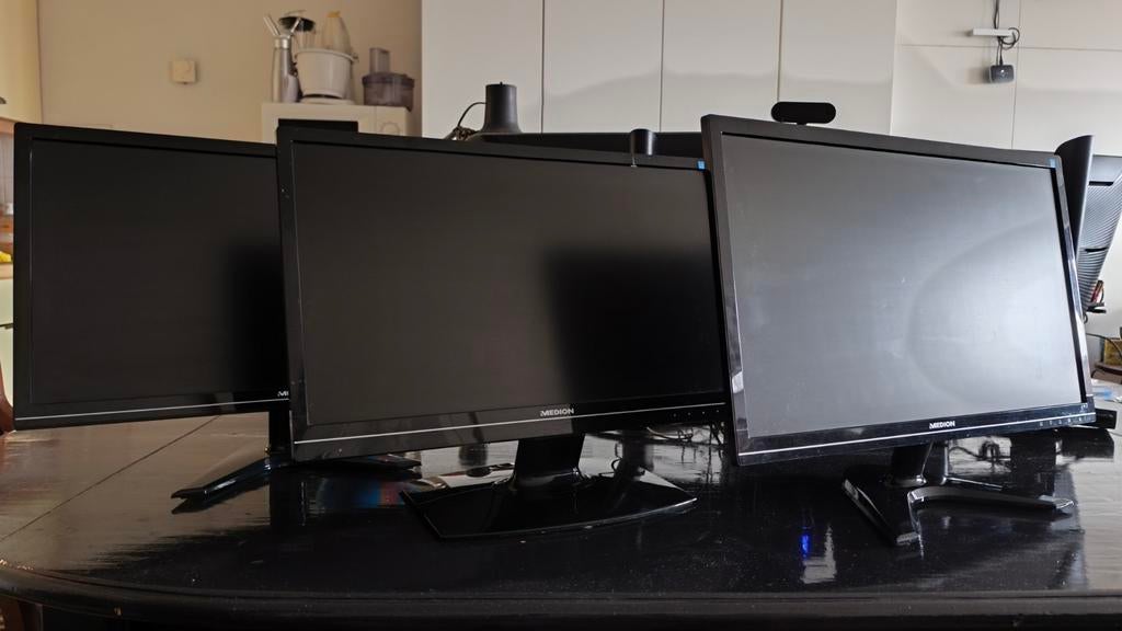 Medion Monitor  1 stuks 15 euro, Computers en Software, Monitoren, Ophalen
