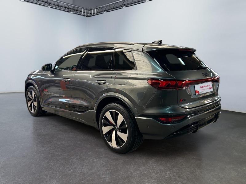Audi Q6 e-tron Quattro*Pano*Matrix*Sline*Pneumatic*PROMO*NON, Auto's, Automaat, Zwart, Parkeersensor, SUV of Terreinwagen