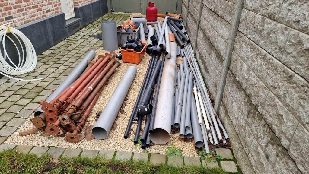 Tuyaux et raccords de drainage Nouveau, Enlèvement, Neuf