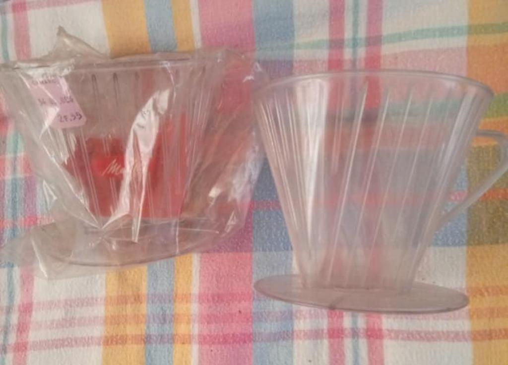 2 koffiefilters plastiek militta jaren 1960/70, Ophalen of Verzenden