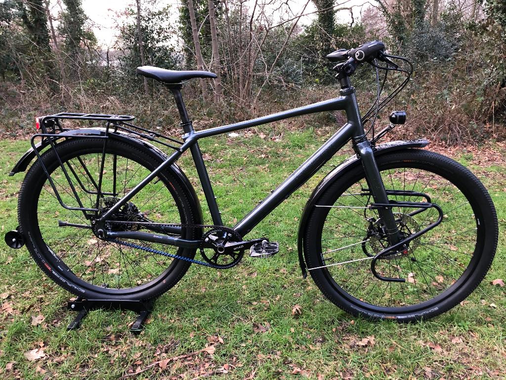Ceinture Rohloff avec éclairage Idworx BLT 51 cm, Vélos & Vélomoteurs, Vélos | Hommes | Vélos de sport & Vélo de randonnée, Utilisé