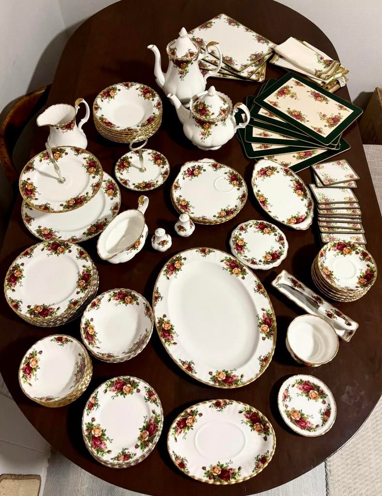 Service Royal Albert « Old Country Roses », Ophalen