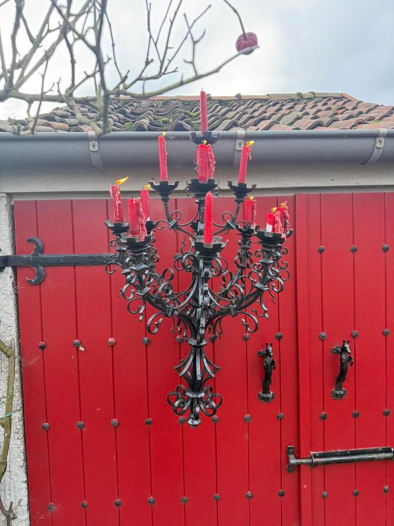 Exclusieve Smeedijzeren 13 kaars kandelaar ,SOLDEN NU 195€, Ophalen, Goud