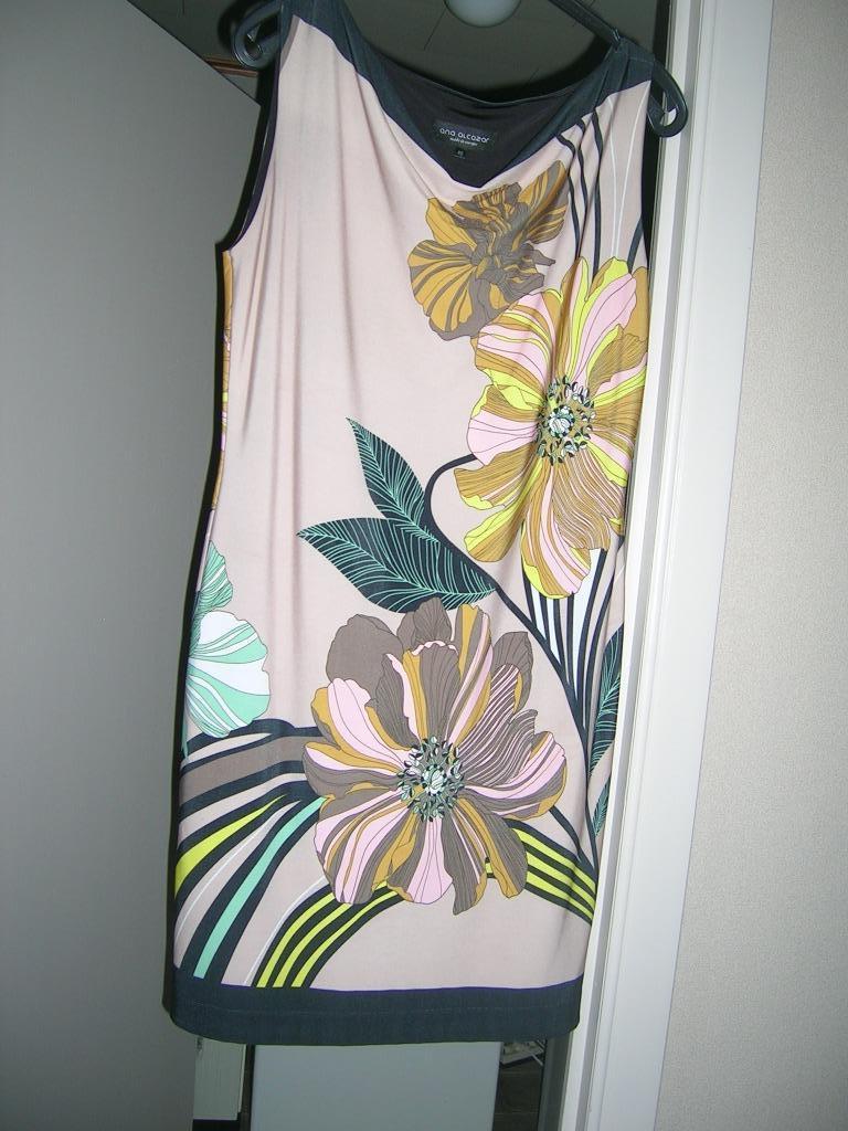 kleed Ana Alcazar, Kleding | Dames, Beige, Zo goed als nieuw, Boven de knie, Ophalen