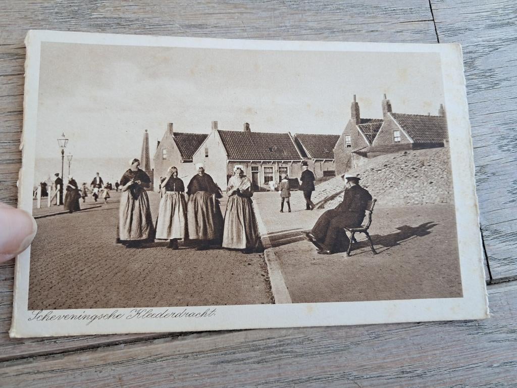 Oude pk : Scheveningse klederdracht, Ophalen of Verzenden