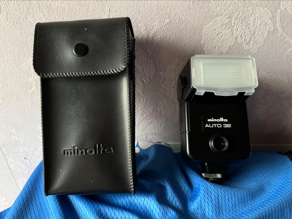 Minolta flitser Auto 32, Ophalen, Zo goed als nieuw
