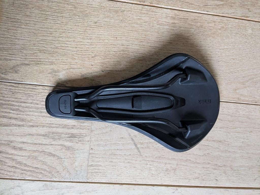 Fizik Vento Argo X5 stoel, Fietsen en Brommers, Ophalen, Nieuw, Fizik