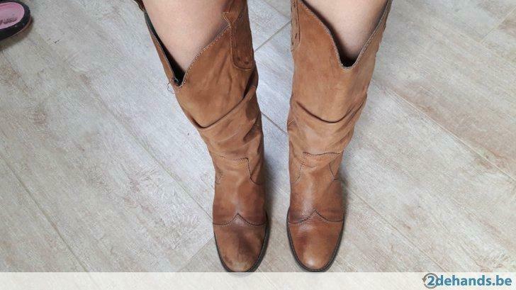 Beige laarzen, Kleding | Dames, Ophalen of Verzenden, Gedragen, Hoge laarzen