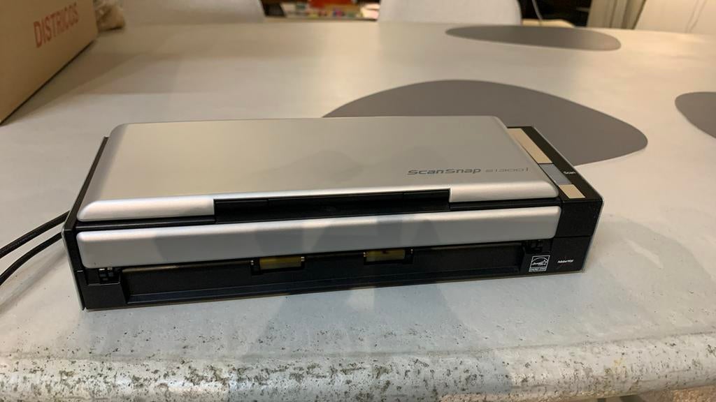 Fujitsu S1300i compacte desktopscanner, Computers en Software, Ophalen of Verzenden, Zo goed als nieuw