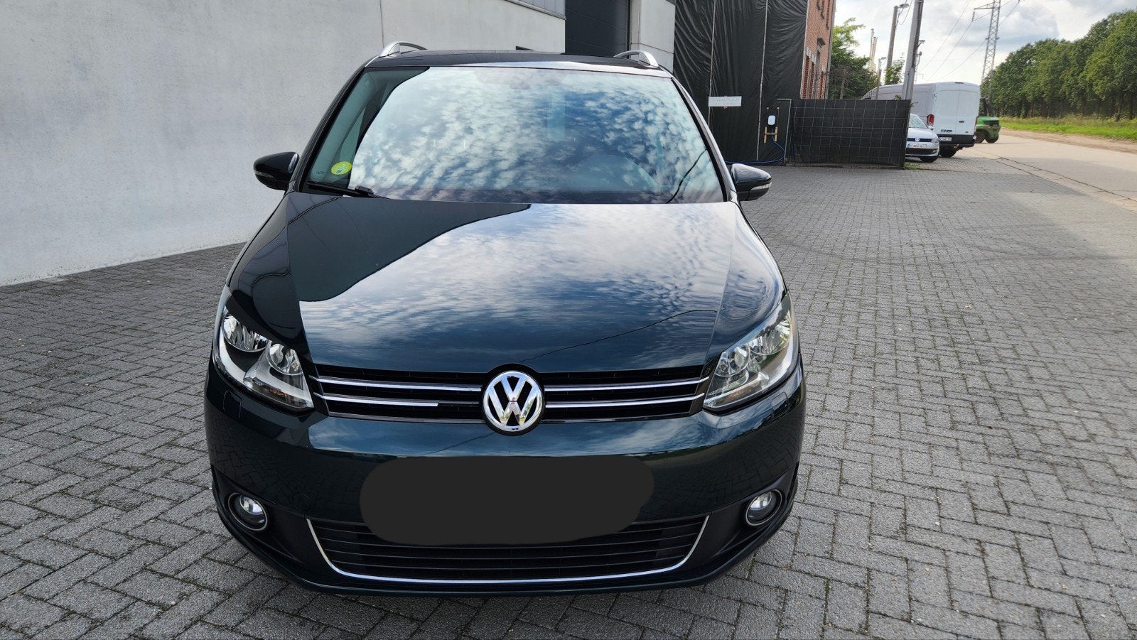 Automaat Zeer proper Vw Touran 2.0tdi DSG GEKEURD, Autos, Euro 5, Entreprise, Alcantara, 5 portes