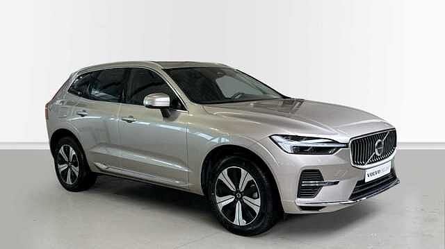 Volvo XC60 II Core Bright T6 AWD Hybride | Pano dak |, Auto's, Volvo, XC60, Airbags, Alarm, Bluetooth, Elektrische buitenspiegels
