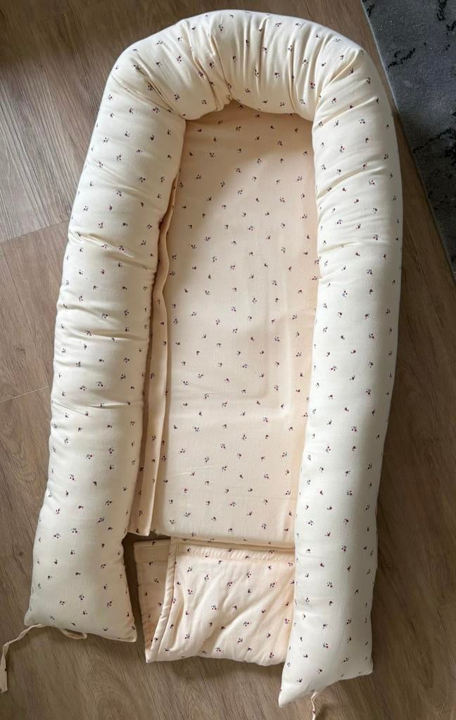 Baby nestje, Kinderen en Baby's, Ophalen, Zo goed als nieuw
