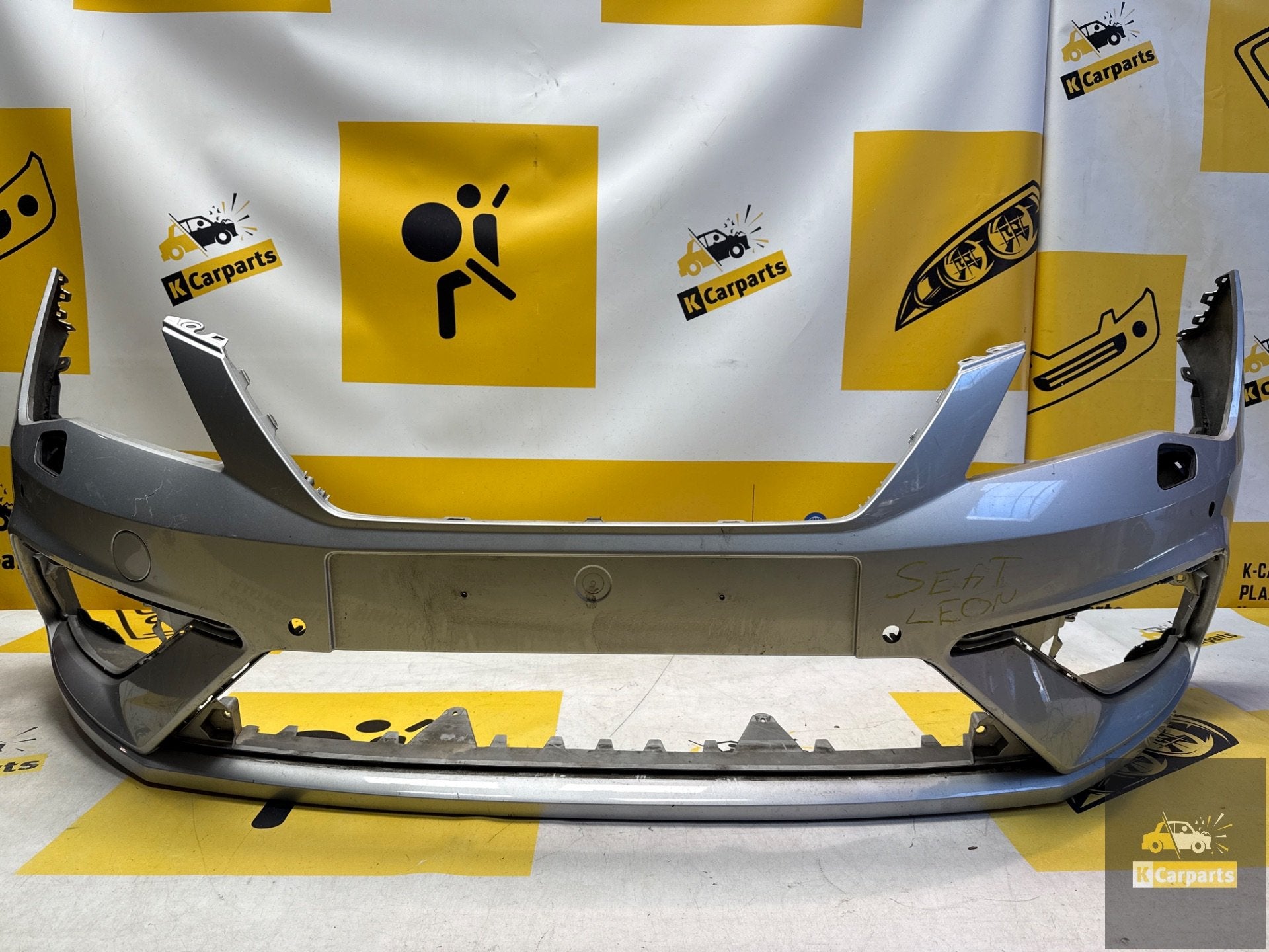 Bumper Seat Leon 5F FR Facelift Voorbumper KLS 5F0807217KA, Info@fabrikant.eu, Bumper, Seat, Fabrikant BV