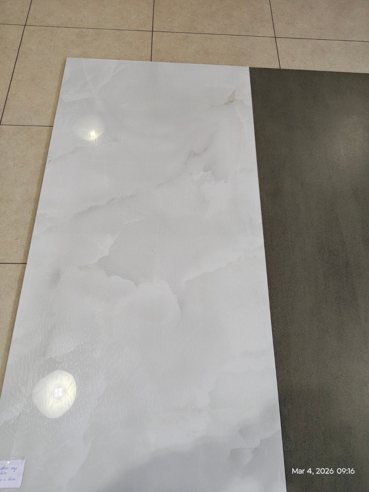 Carreaux de céramique 120x60cm - 36m2 - 19€/m2 NOUVEAU, Enlèvement