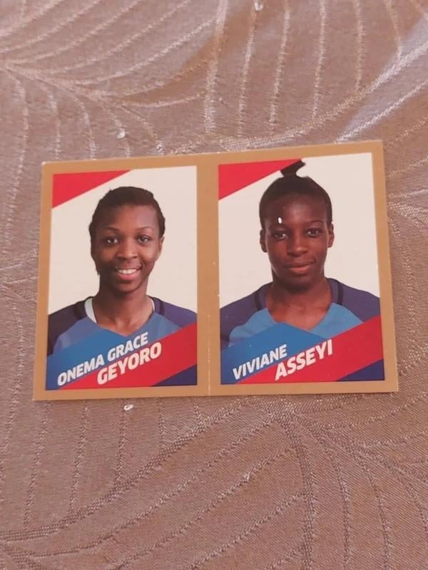 Panini/Sticker : Onema Grace Geyoro - Viviane Asseyi, Verzamelen, Ophalen of Verzenden, Nieuw, Poster, Plaatje of Sticker