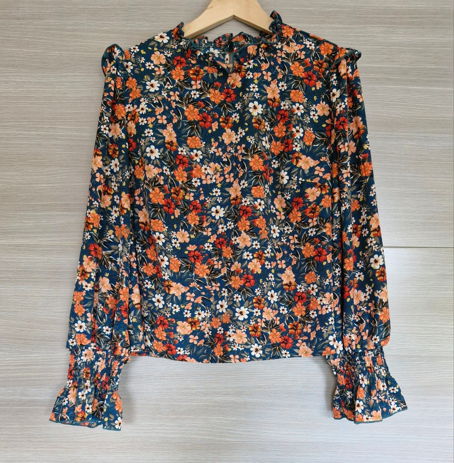 Blouse met lange pofmouwtjes, groen met bloemetjes, maat XL, Meerkleurig, Maat 46/48 (XL) of groter, Ophalen of Verzenden, Zo goed als nieuw