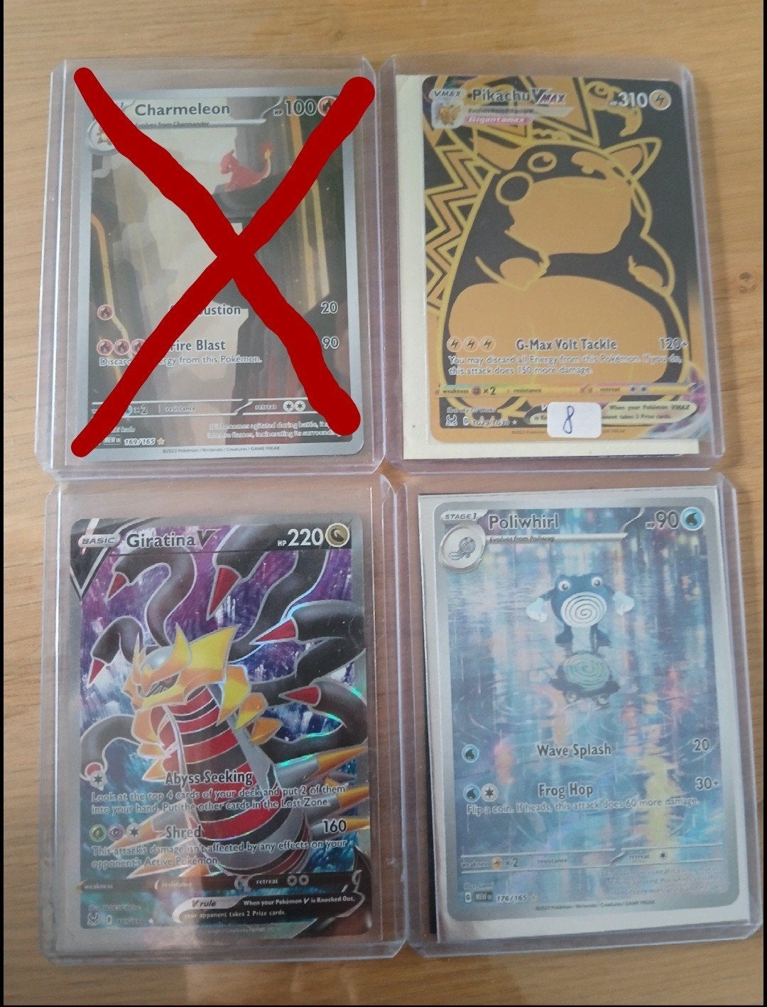 3 pokemon kaarten, Enlèvement