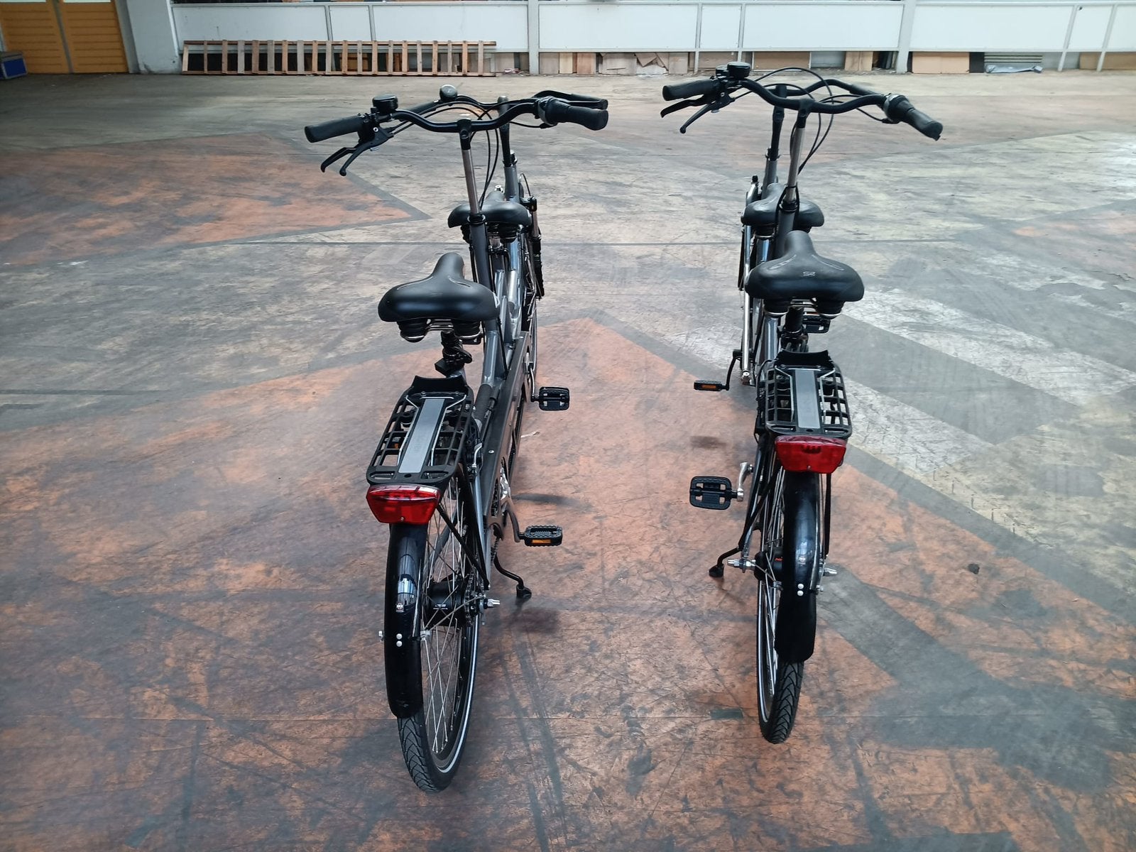 Tandem, Fietsen en Brommers, Ophalen, Zo goed als nieuw