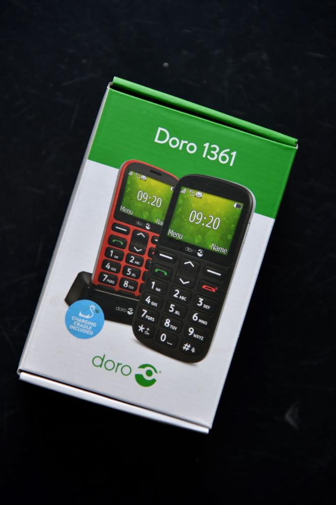 Senioren GSM DORO 1361, Telecommunicatie, Ophalen, Zo goed als nieuw